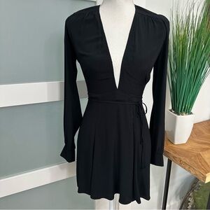 Reformation Wrap Mini Dress SZ XSmall Petite Black Coquette Little Black Dress